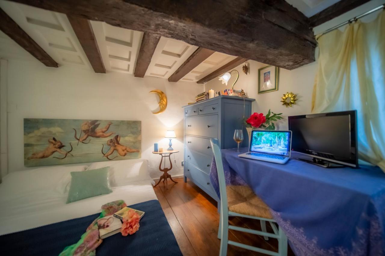 Wonderful Romantic Studio Ponte Vecchio Area Florence Exterior photo